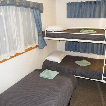 Lake Hamilton Motor Village And Caravan Park חדר תמונה