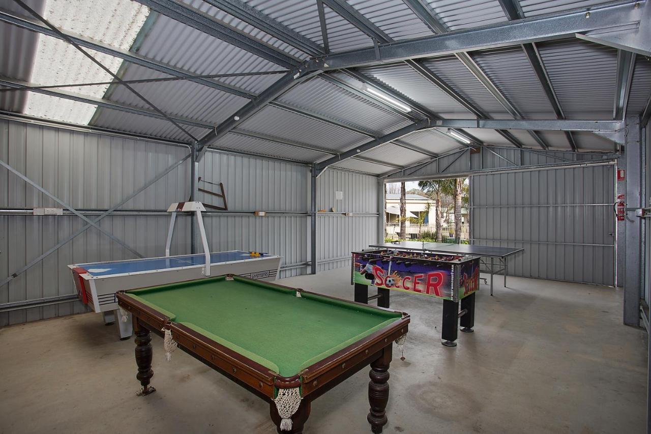 Lake Hamilton Motor Village And Caravan Park מראה חיצוני תמונה