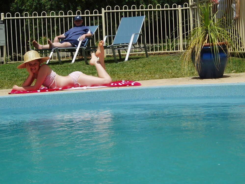 Lake Hamilton Motor Village And Caravan Park מראה חיצוני תמונה