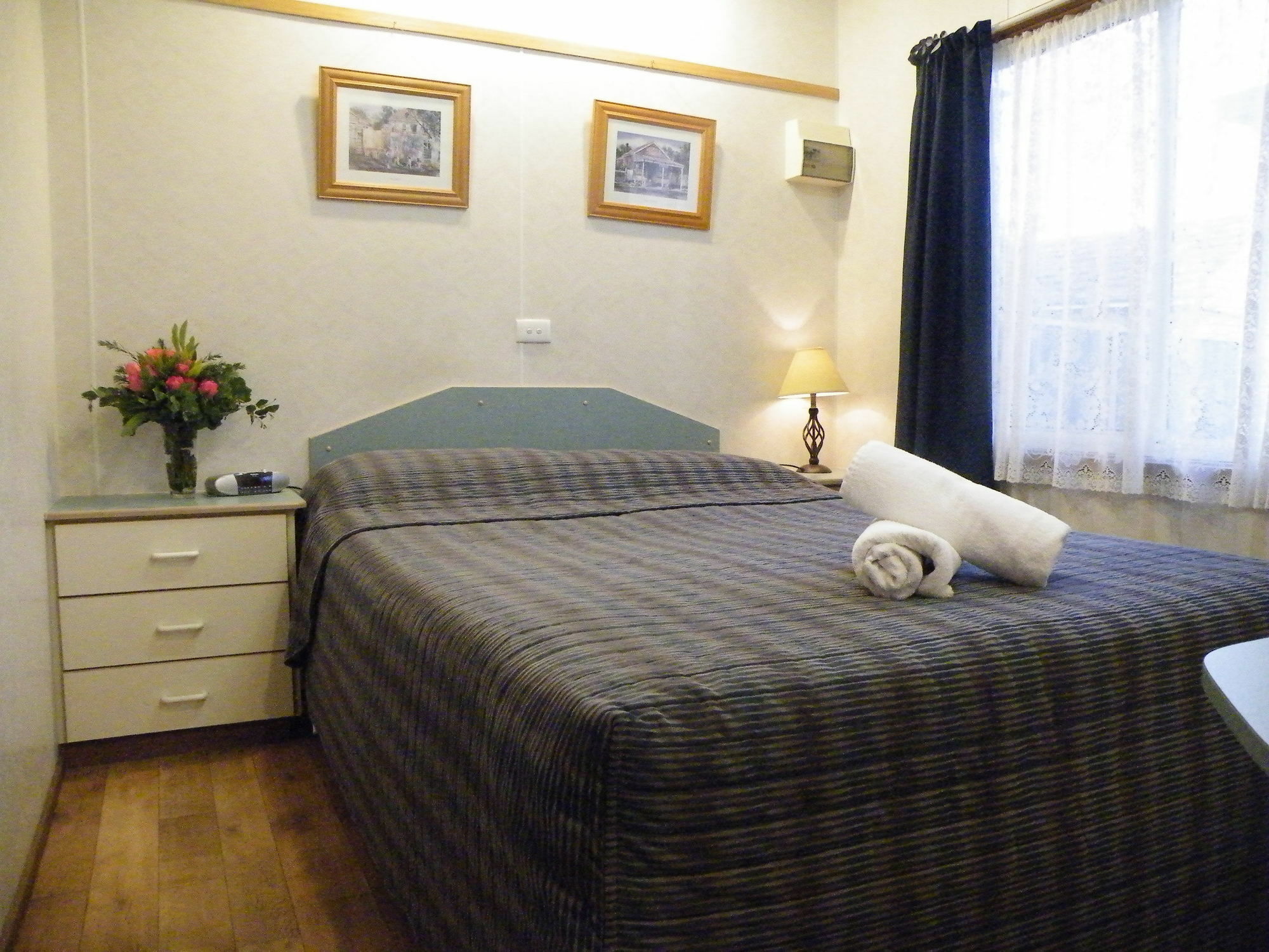 Lake Hamilton Motor Village And Caravan Park מראה חיצוני תמונה