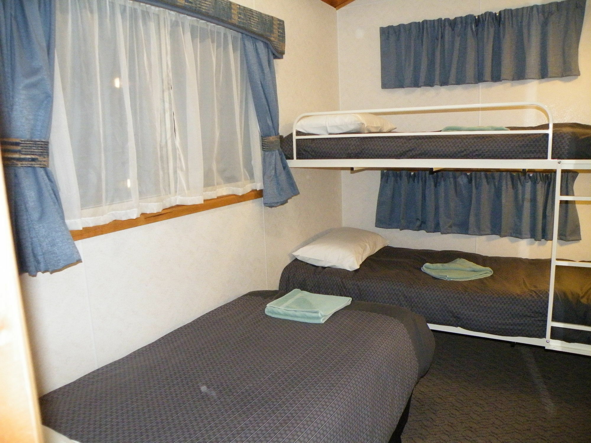 Lake Hamilton Motor Village And Caravan Park מראה חיצוני תמונה